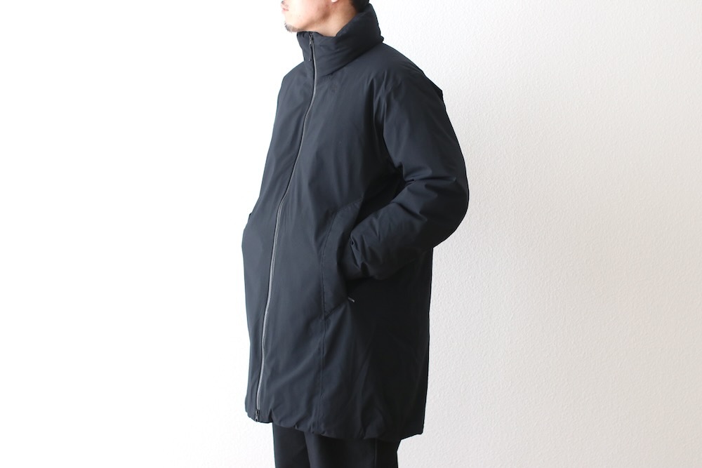 GORE-TEXGOLDWIN (ɥ) "GORE-TEX Snow Range Down Coat"