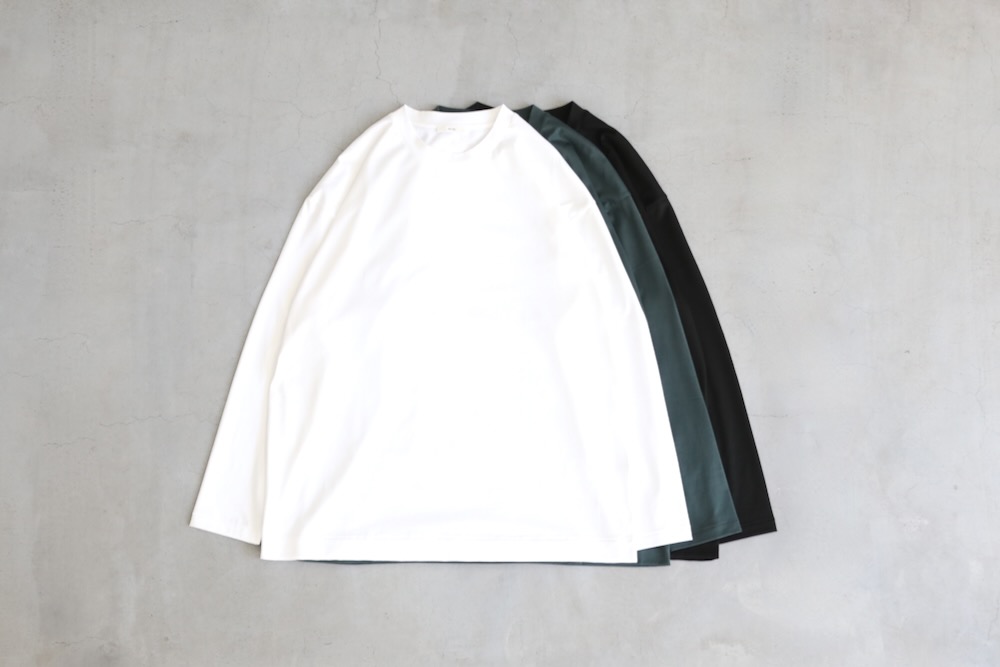 ATON (ȥ) "SUVIN 60/2 OVERSIZED LONG SLEEVE T-SHIRT"