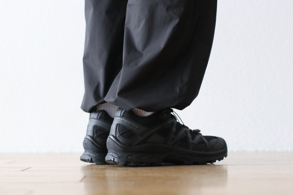 GOLDWIN 0 (������ɥ����� ����) "Parachute Wind Pants"