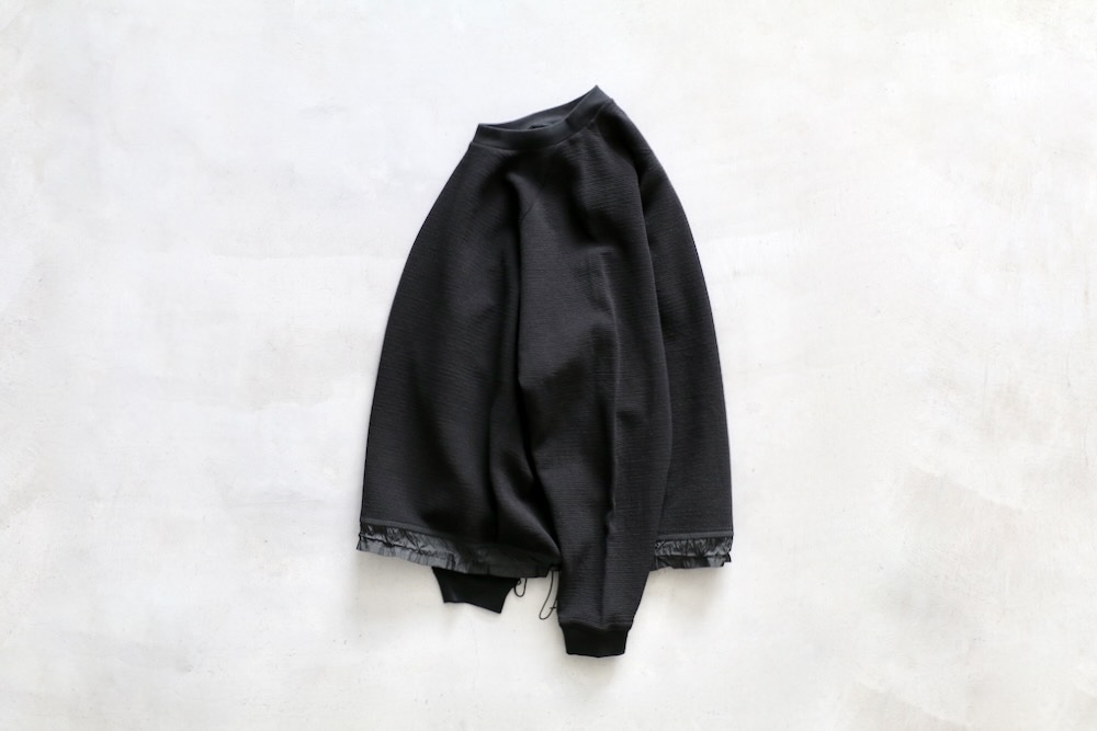 White Mountaineering (�ۥ磻�ȥޥ���ƥ˥����) "RAGLAN PULLOVER"