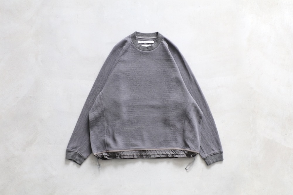 White Mountaineering (�ۥ磻�ȥޥ���ƥ˥����) "RAGLAN PULLOVER"