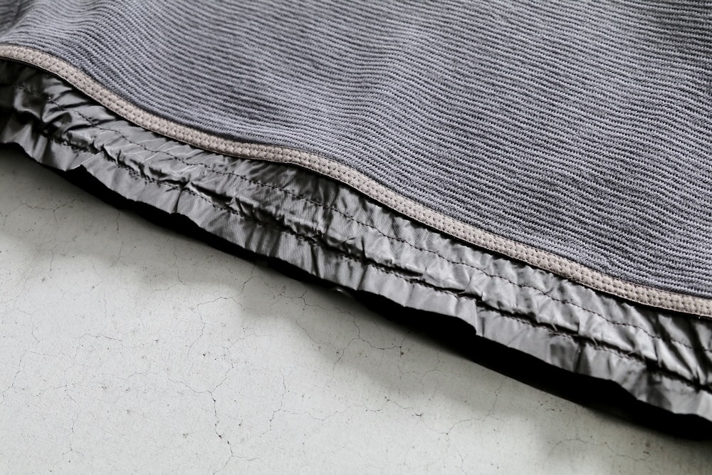 White Mountaineering (�ۥ磻�ȥޥ���ƥ˥����) "RAGLAN PULLOVER"