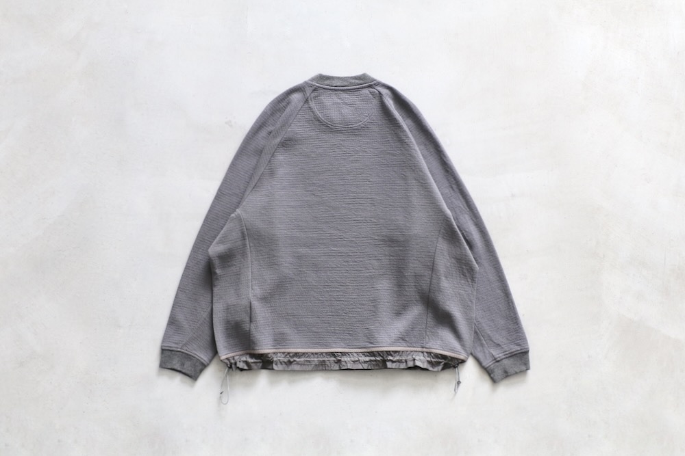 White Mountaineering (�ۥ磻�ȥޥ���ƥ˥����) "RAGLAN PULLOVER"