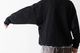 White Mountaineering (�ۥ磻�ȥޥ���ƥ˥����) "RAGLAN PULLOVER"