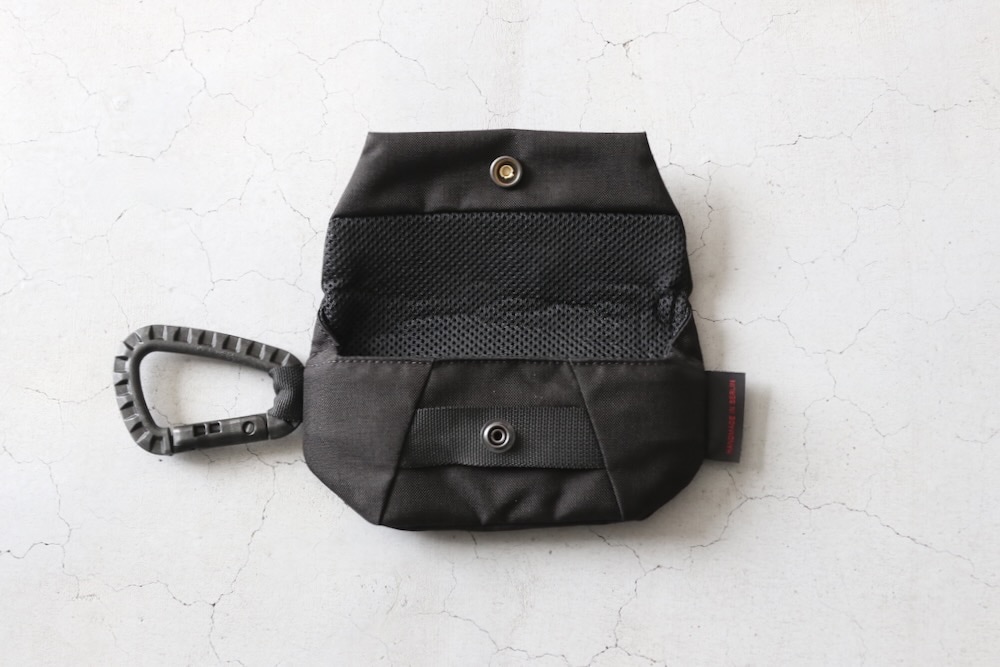 bagjack バッグジャック マウス ポーチ XL 黒 カラビナ付き 楽天市場】bagjack / Mouse Pouch L (Sunglass Case) - Black マウス
