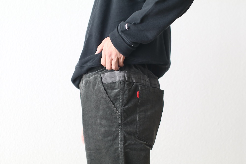 ��unisex��itten. (���åƥ�)"itten 16 escape pants - stretch corduroy"