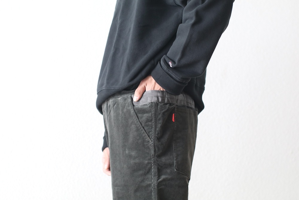 ��unisex��itten. (���åƥ�)"itten 16 escape pants - stretch corduroy"