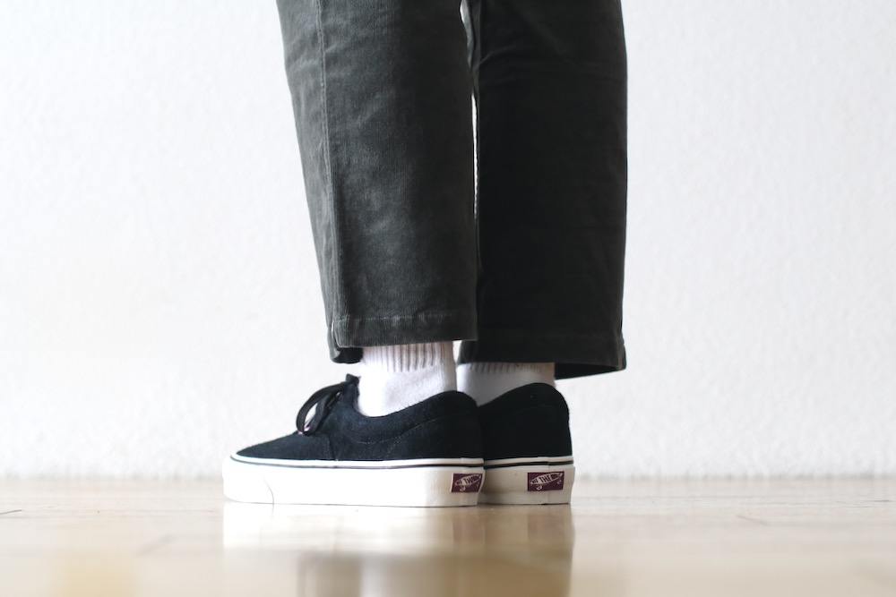 ��unisex��itten. (���åƥ�)"itten 16 escape pants - stretch corduroy"