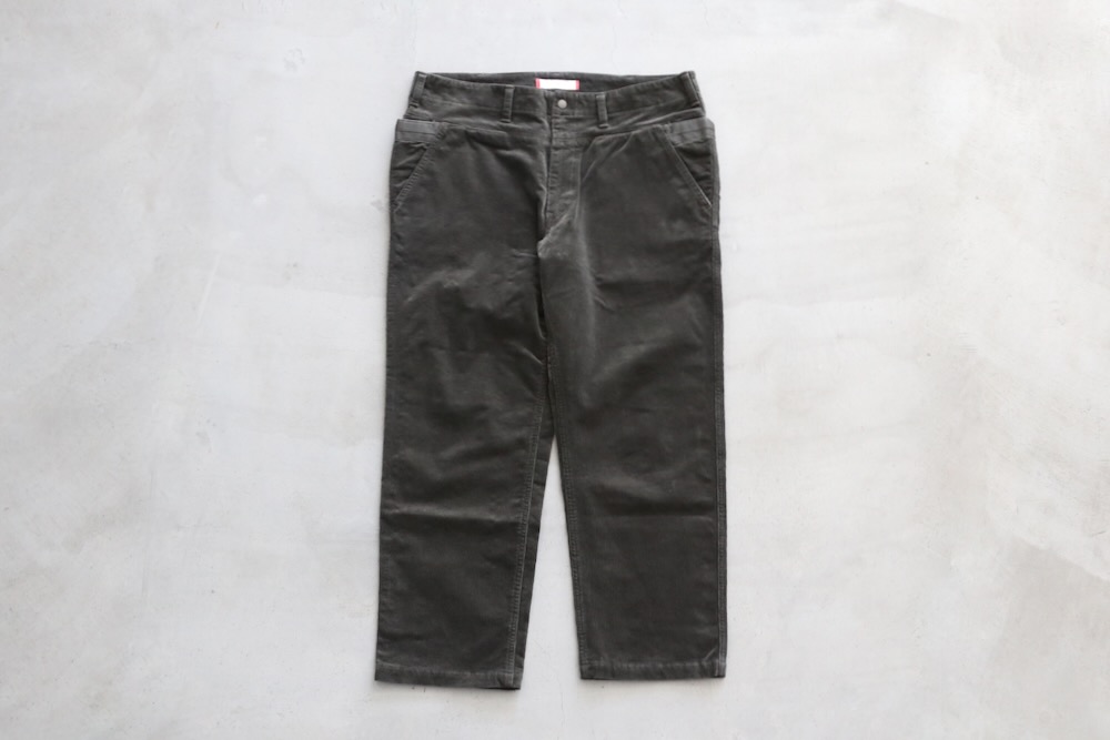 ��unisex��itten. (���åƥ�)"itten 16 escape pants - stretch corduroy"