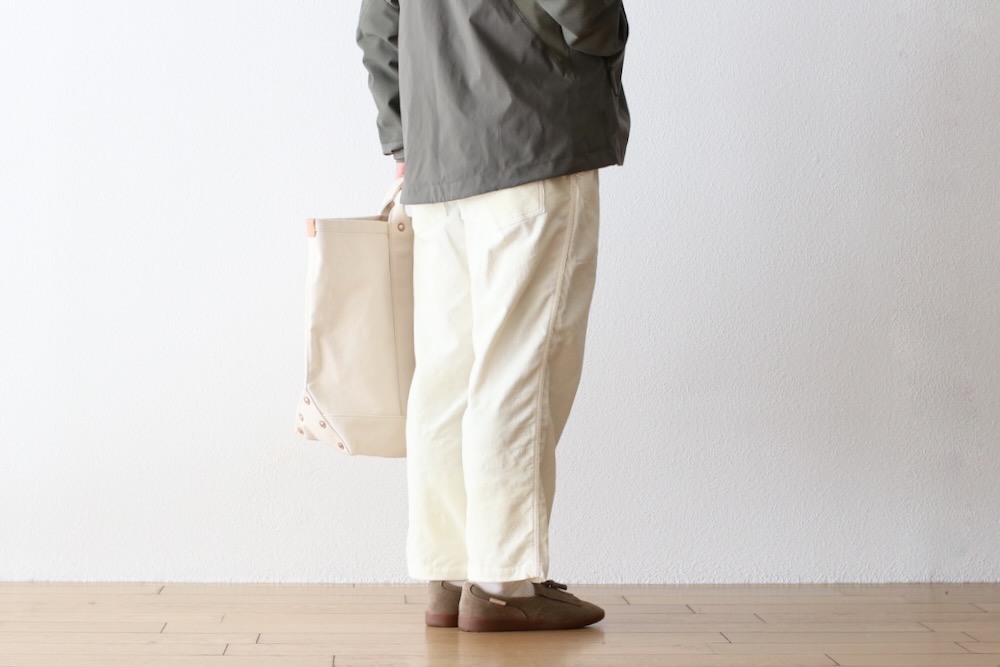 ��unisex��itten. (���åƥ�)"itten 16 escape pants - stretch corduroy"