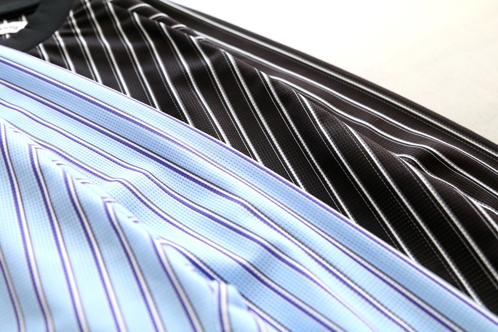 White Mountaineering (�ۥ磻�ȥޥ���ƥ˥����) "STRIPE RAGLAN PULLOVER"