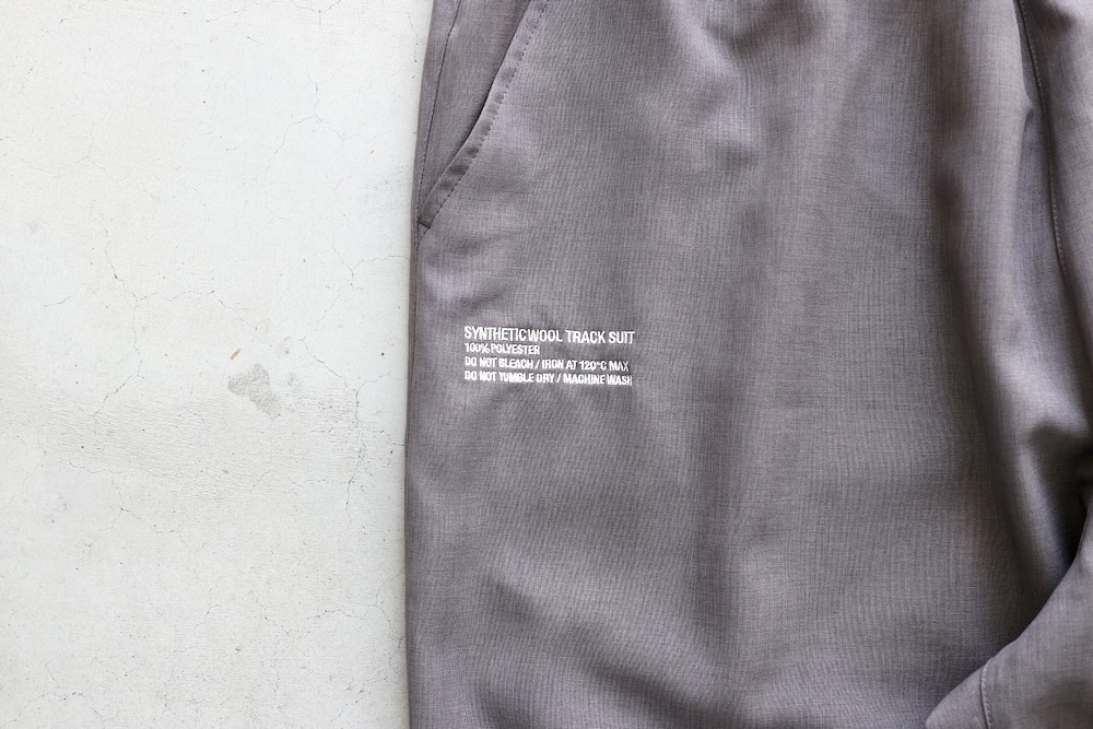ReFresh!Service(�ե�å��奵���ӥ�) "SYNTHETIC WOOL TRACK SUIT"