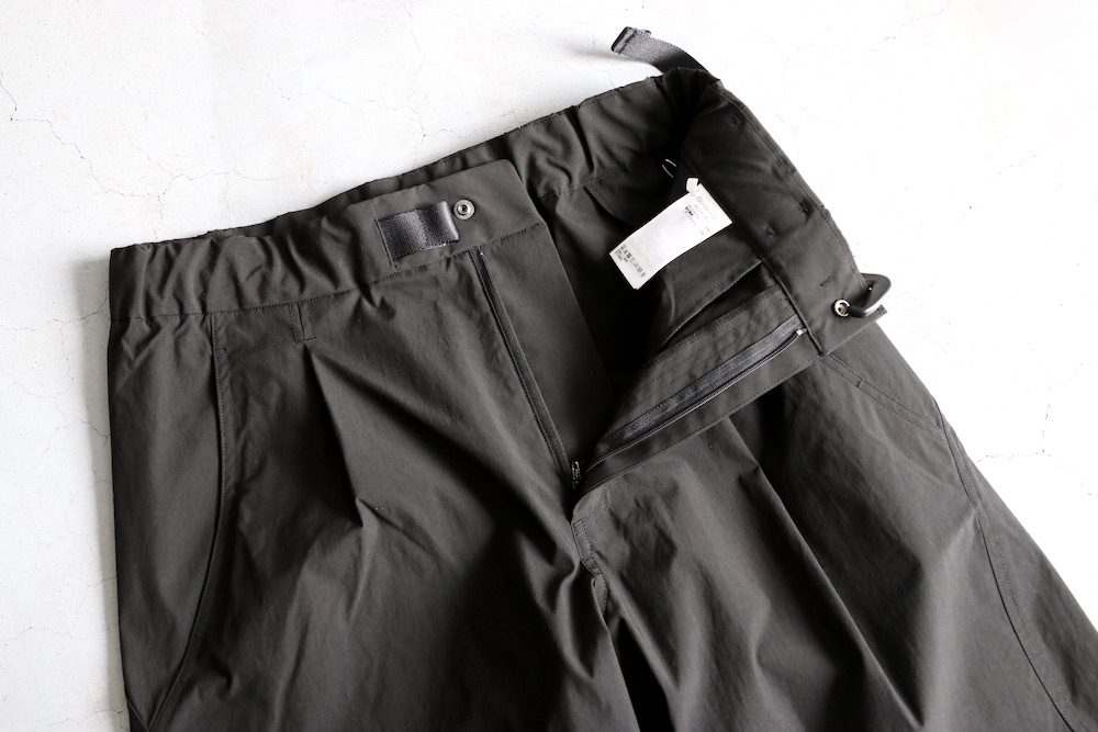 GOLDWIN 0 (������ɥ����� ����) "Straight Leg Pants"