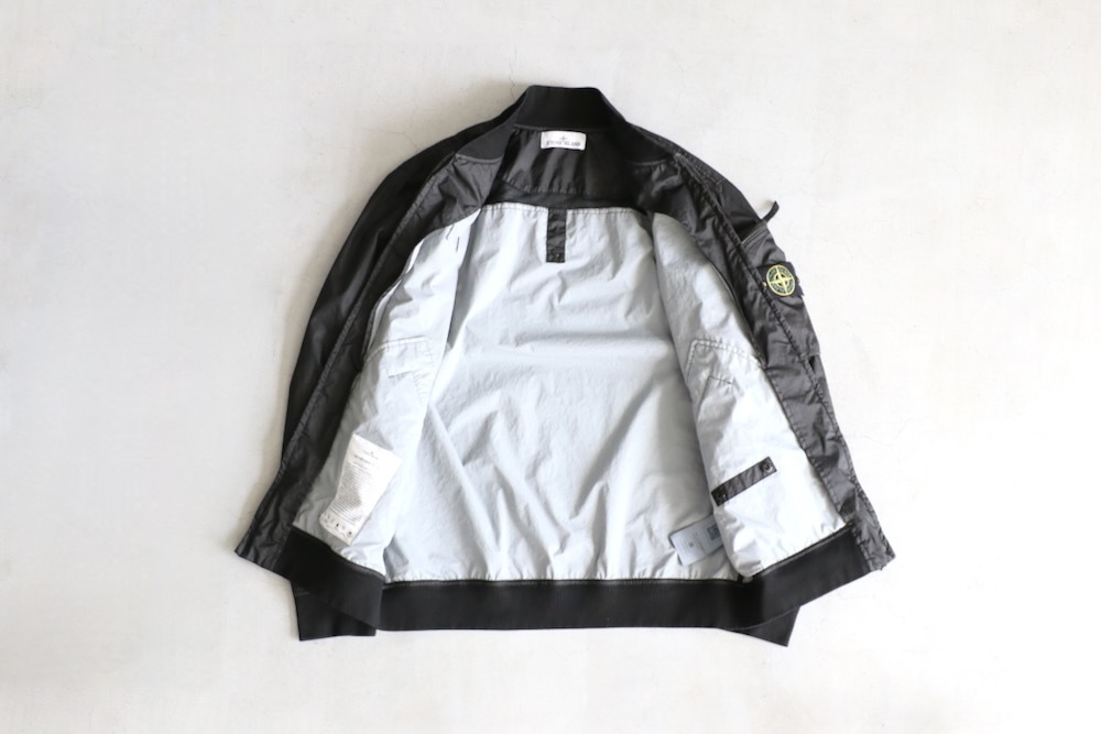STONE ISLAND(ストーンアイランド ) 