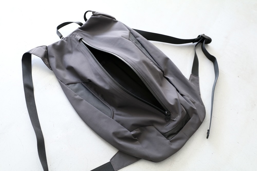 ��3.3 0:00 Release��SAN SAN GEAR (���� ���� ����) "CARAPACE BACKPACK"