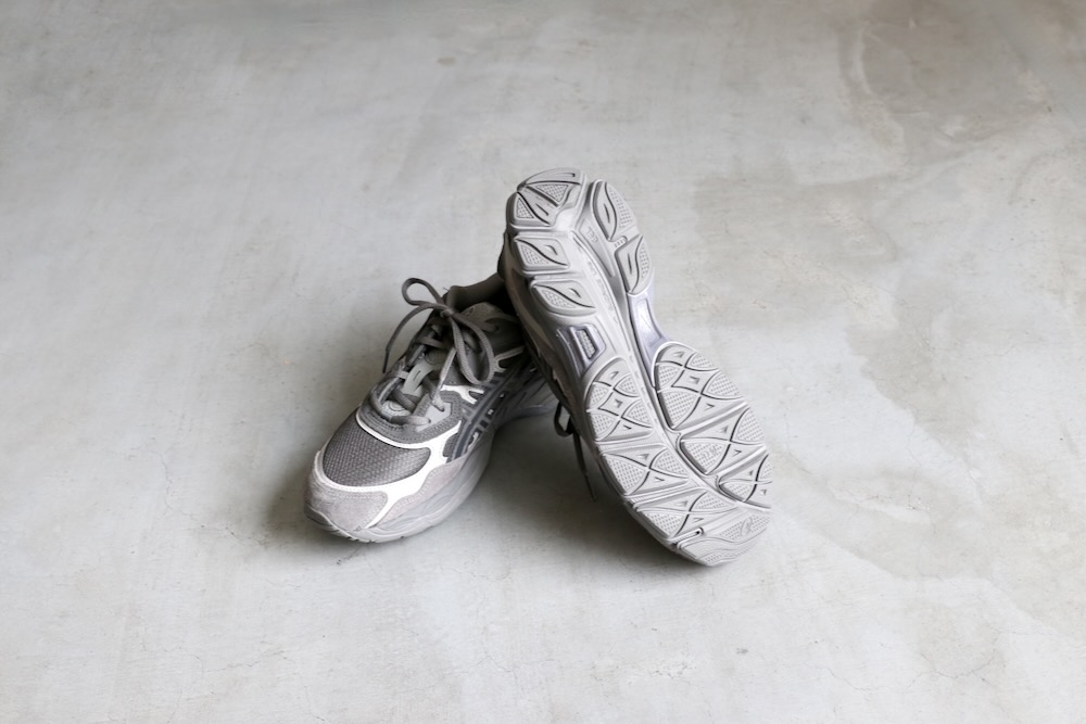 ASICS (アシックス) 