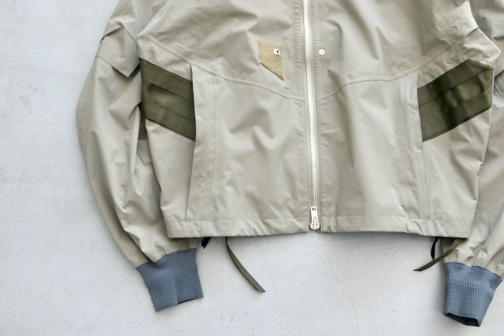 GORE-TEXACRONYM(˥) "J110TS-GT 3L Gore-Tex Pro Tec Sys Jacket"
