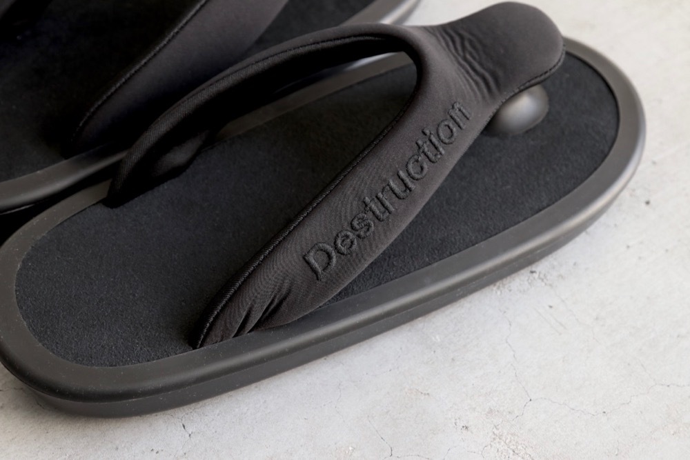limitedOJOJO NAITO  itten. (祸 ʥȡߥåƥ)"BEACH SANDAL -wind water proof-"