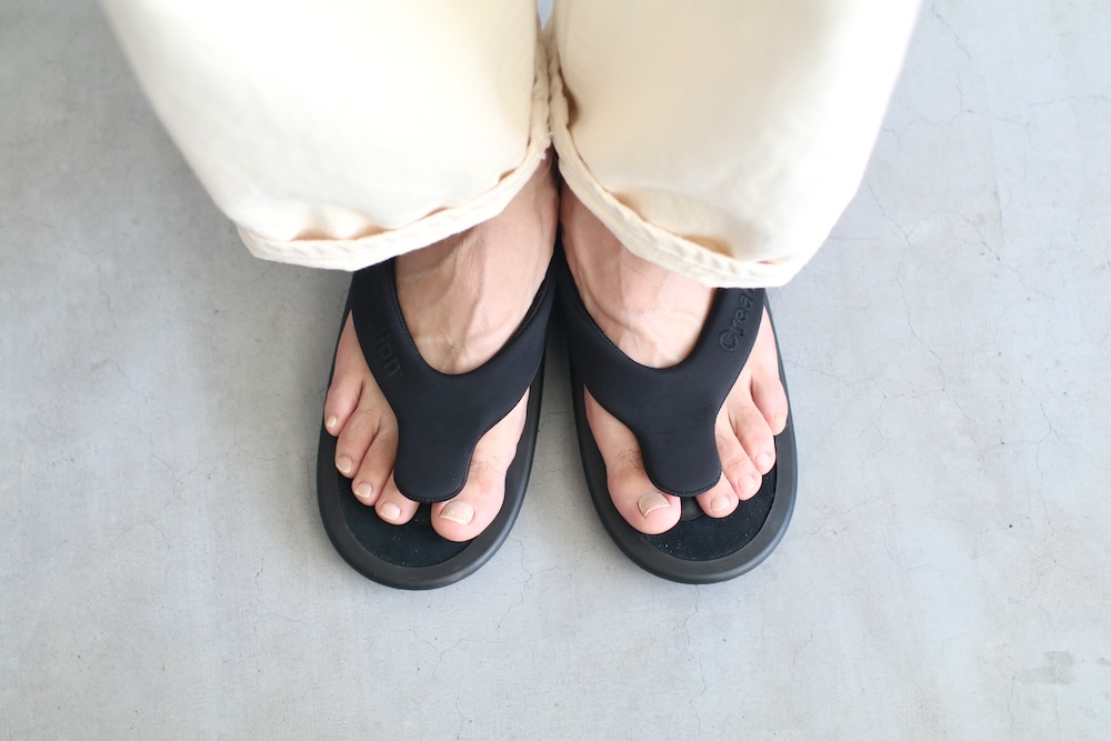 limitedOJOJO NAITO  itten. (祸 ʥȡߥåƥ)"BEACH SANDAL -wind water proof-"