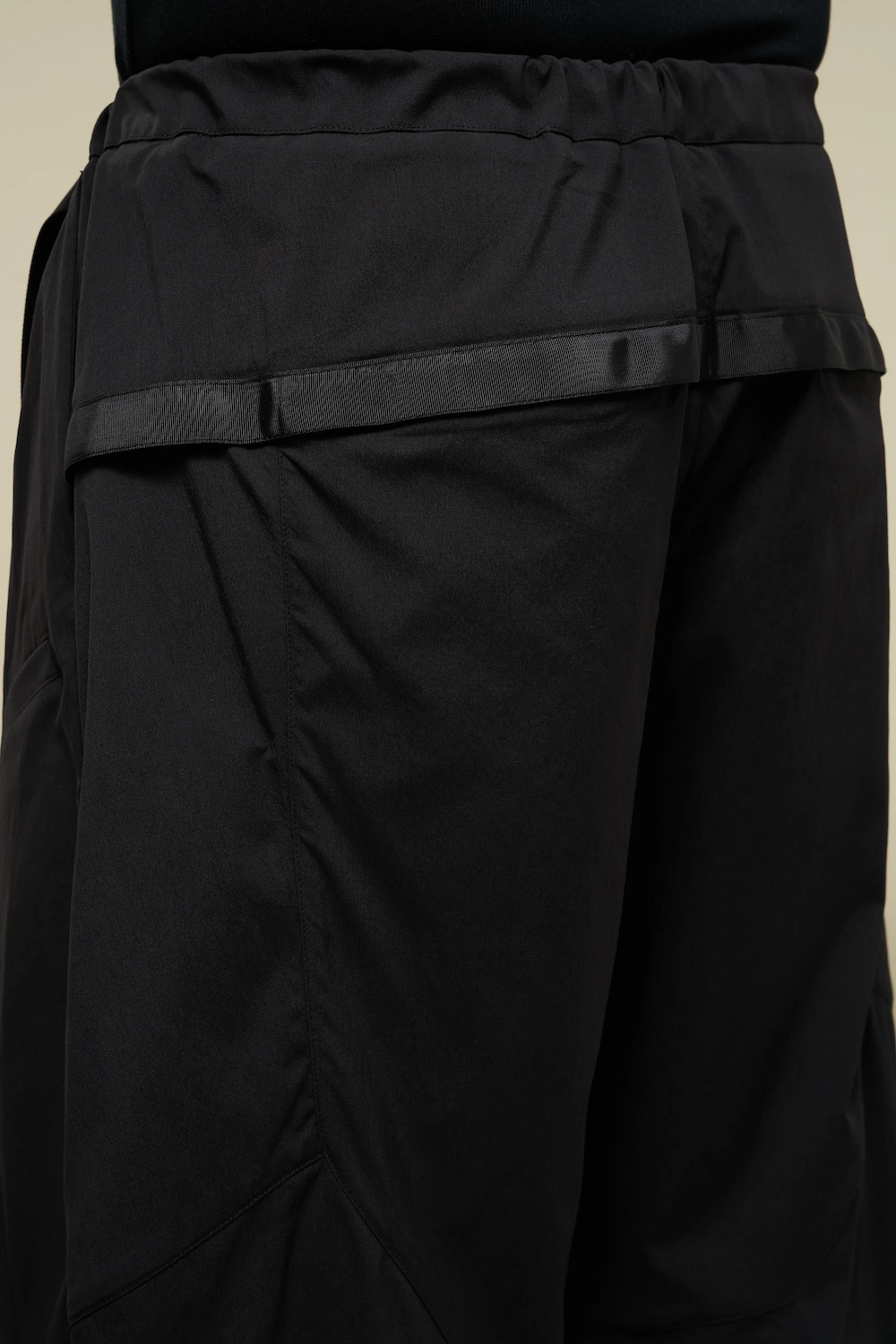 ACRONYM(˥) "P56B-M Miliken nylon spandex wide drawcoad trousers"