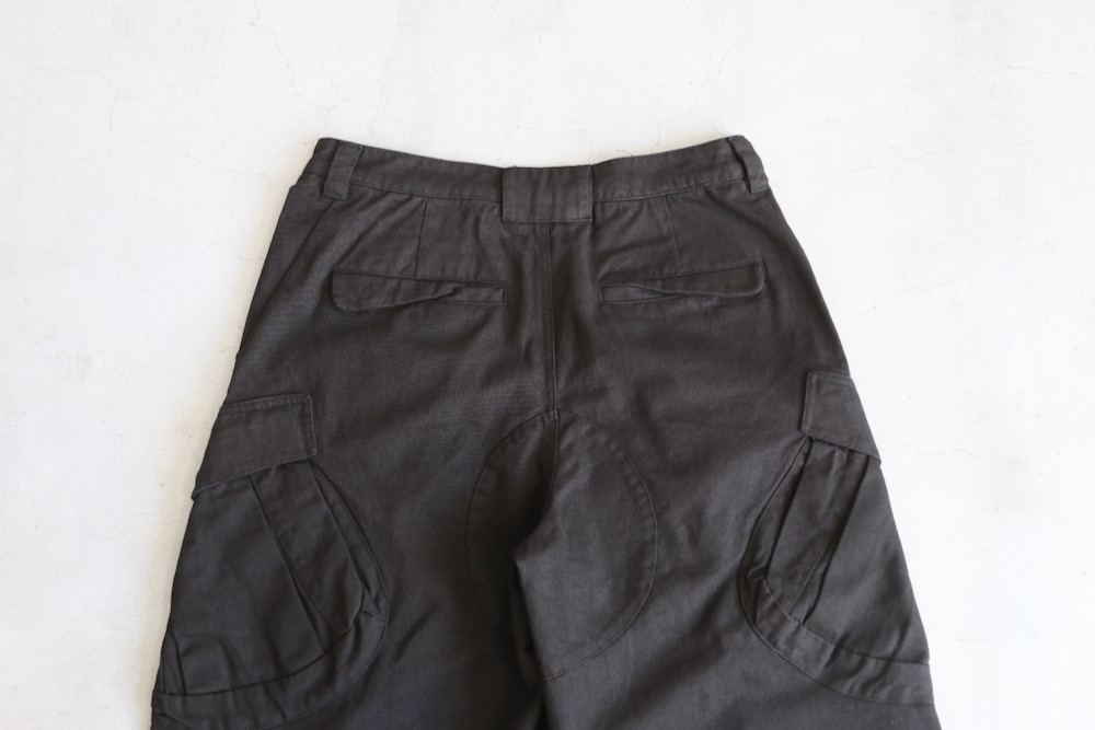 San San Gear Capri Pants - Black