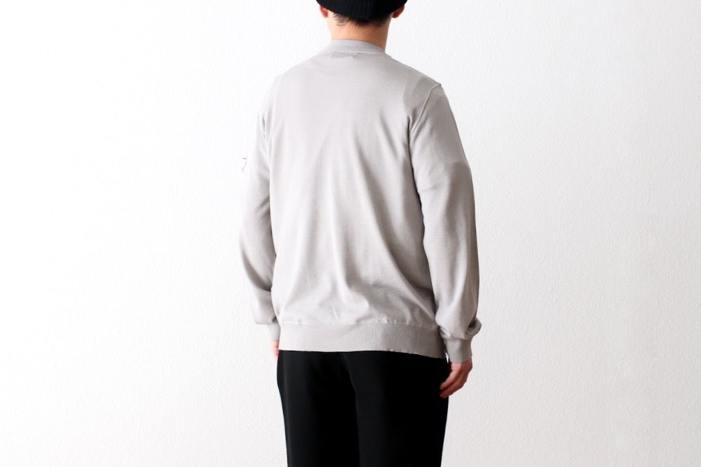 STONE ISLAND(���ȡ��󥢥����� ) "STONE ISLAND GHOST PIECE - LIGHT RWS PURE WOOL CREW NECK KNIT"