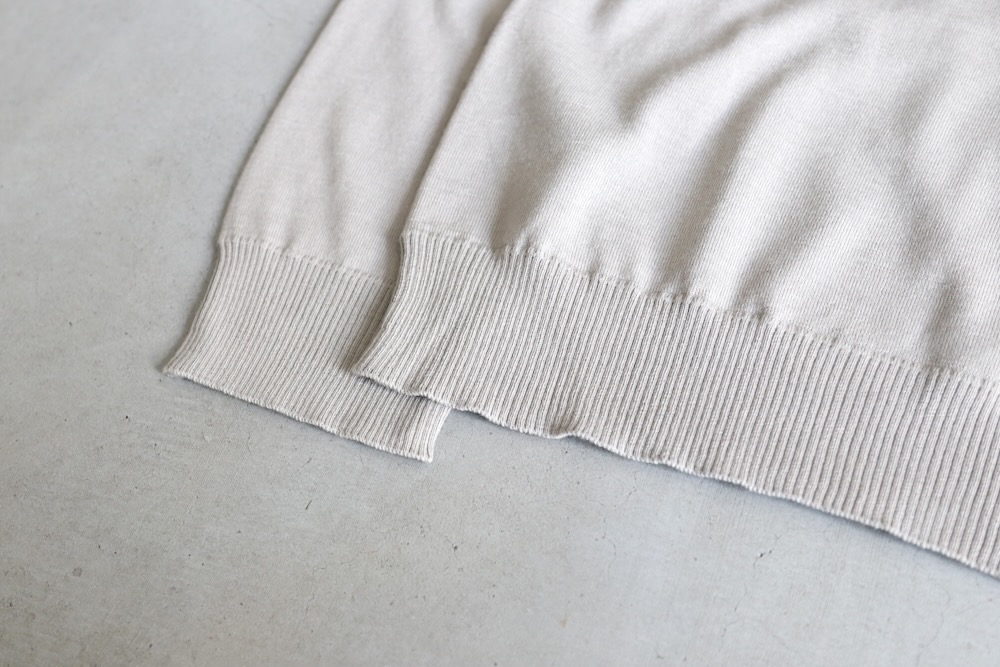 STONE ISLAND(���ȡ��󥢥����� ) "STONE ISLAND GHOST PIECE - LIGHT RWS PURE WOOL CREW NECK KNIT"