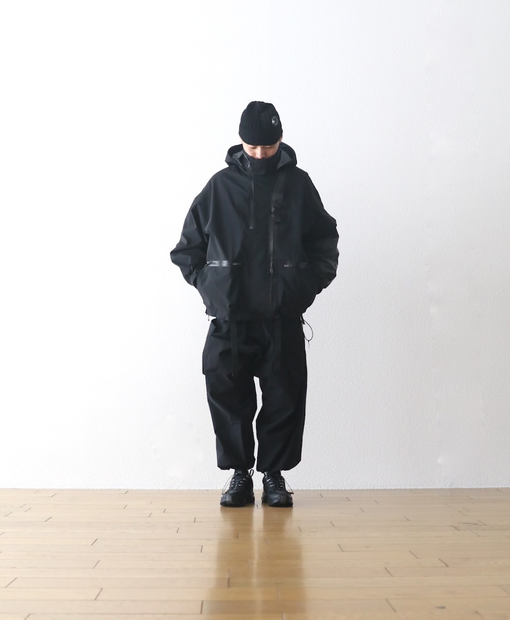 GORE-TEXACRONYM(˥) "J115-GT 3L Gore-Tex Pro Interops Jacket"