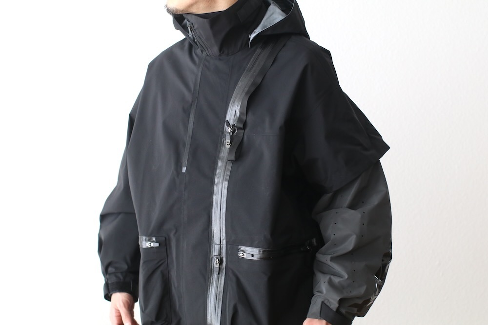 GORE-TEXACRONYM(˥) "J115-GT 3L Gore-Tex Pro Interops Jacket"
