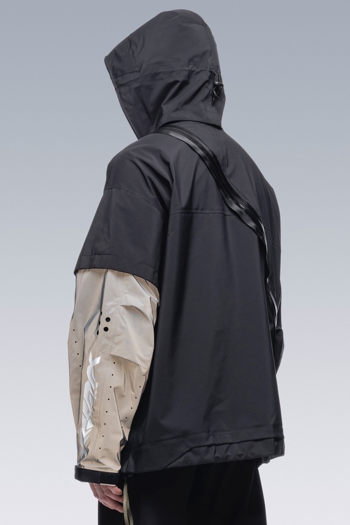 GORE-TEXACRONYM(˥) "J115-GT 3L Gore-Tex Pro Interops Jacket"