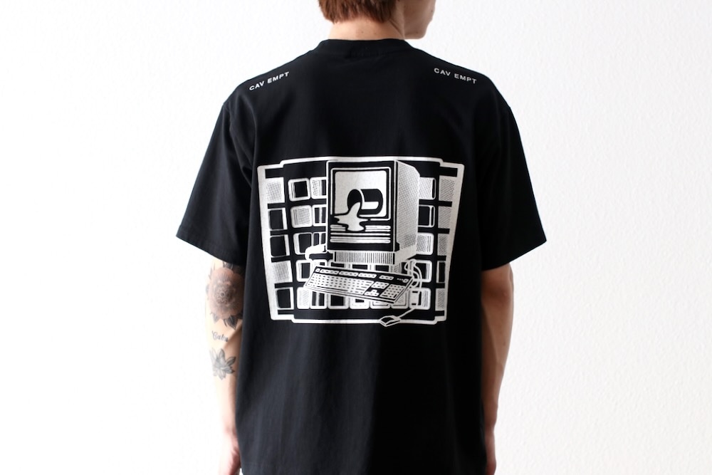 【国内買付】C.E MD SimulSplash T シーイー ロゴ Tシャツ C.E(シーイー)