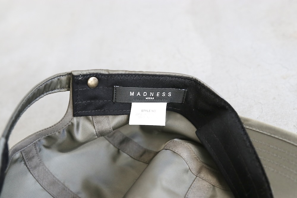 10%OFF] MADNESS (マッドネス) 
