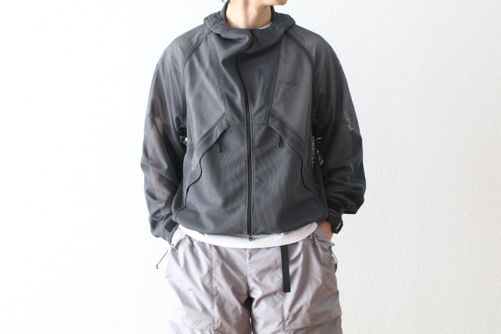 ��4.18 Release��GOLDWIN (������ɥ�����) "Tonalith Mesh Hooded Jacket"
