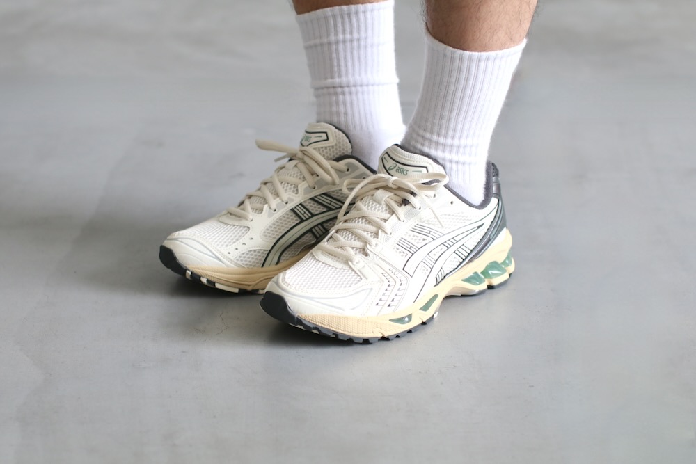 ASICS (アシックス) 