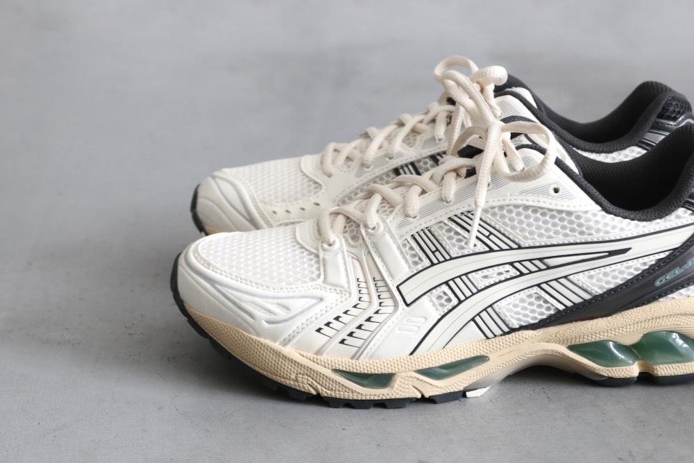 ASICS (アシックス) 