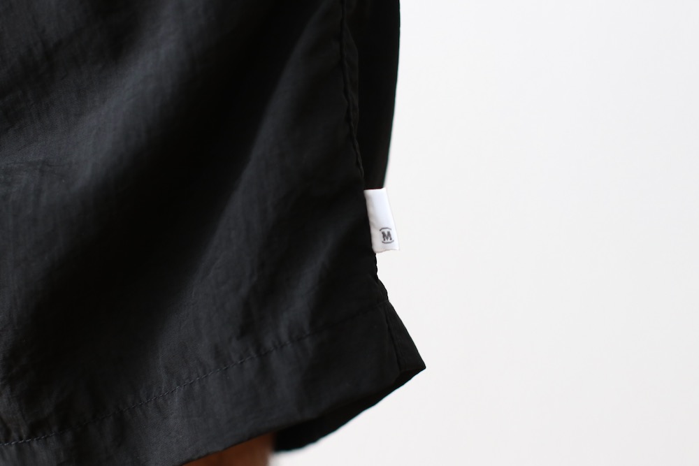 MADNESS (�ޥåɥͥ�) "MADNESS RHOMBUS LOGO NYLON ESSENTIAL SHORTS(17")"
