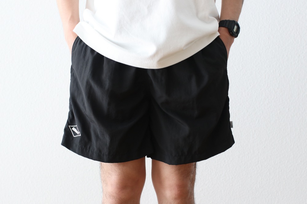MADNESS (�ޥåɥͥ�) "MADNESS RHOMBUS LOGO NYLON ESSENTIAL SHORTS(17")"