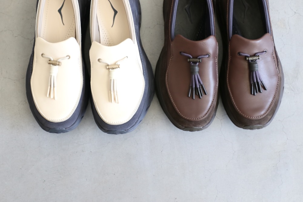 HOKA ONE ONE (ホカ オネ オネ) 