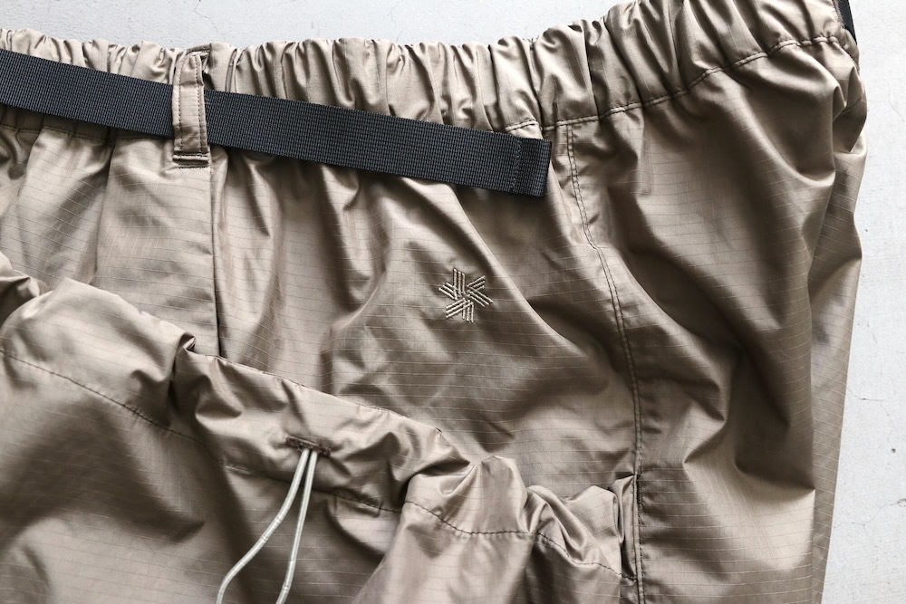 GOLDWIN (������ɥ�����) "Rip-stop Shorts"