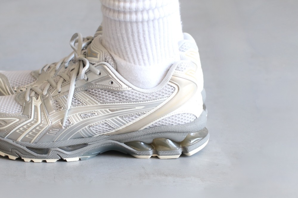 ASICS (アシックス) 