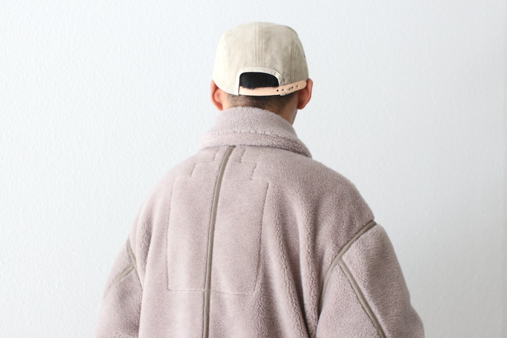 C.E(��������) "COLLARED BOA ZIP UP"