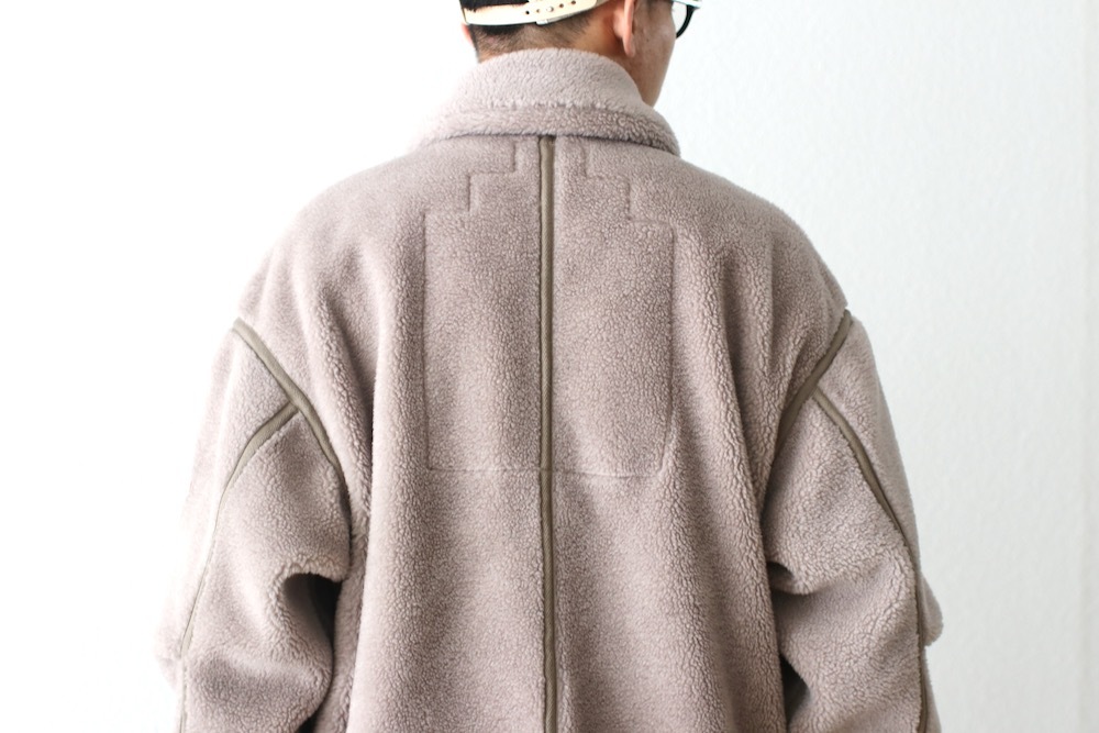 C.E(��������) "COLLARED BOA ZIP UP"