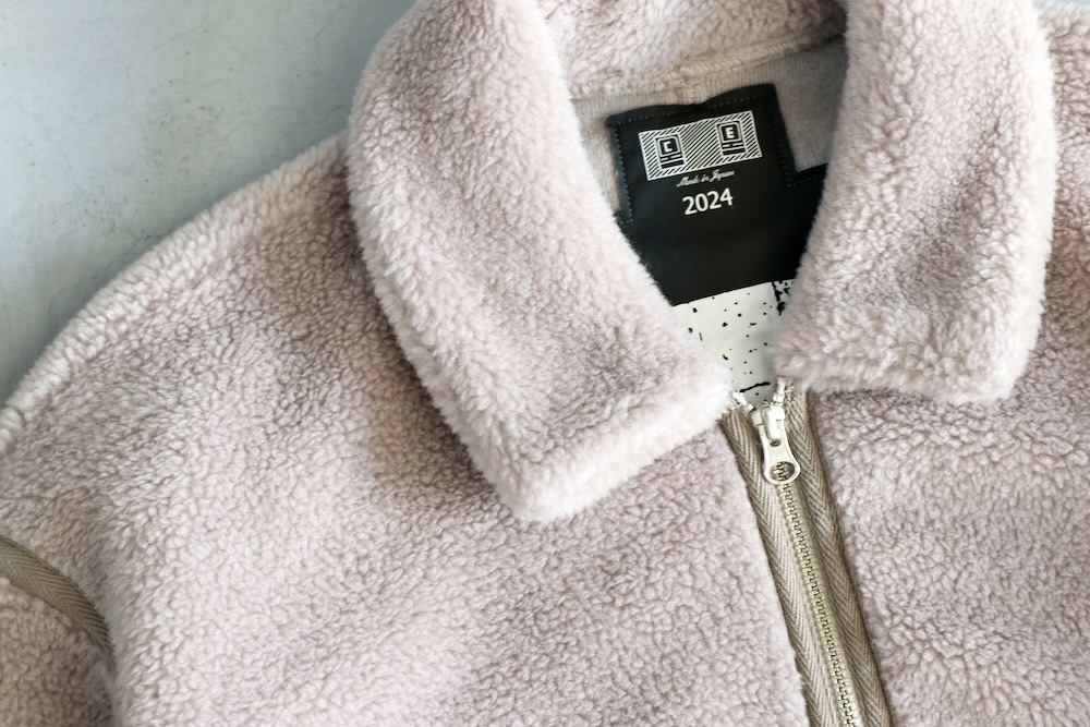 C.E(��������) "COLLARED BOA ZIP UP"