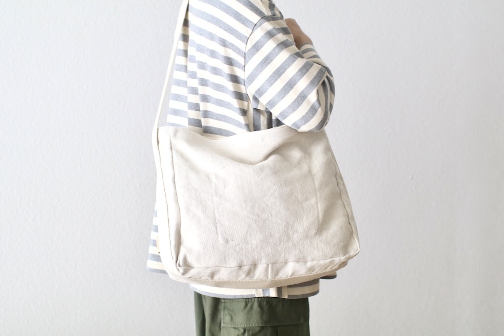 HenderScheme(���������������) "square shoulder bag small"