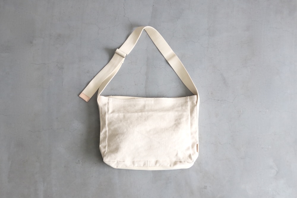 HenderScheme(���������������) "square shoulder bag small"