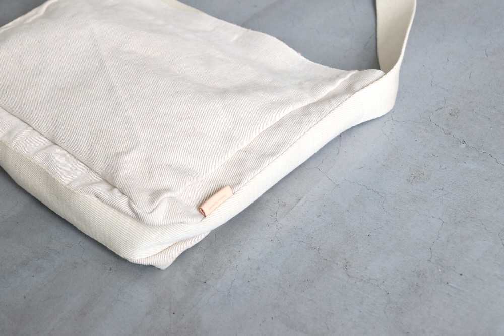 HenderScheme(���������������) "square shoulder bag small"