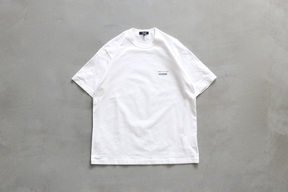 COMME des GARCONS HOMME(���� �� ����륽�󡦥���) "��ŷ�����ʥץ��� LOGO TEE HO-T101-051"