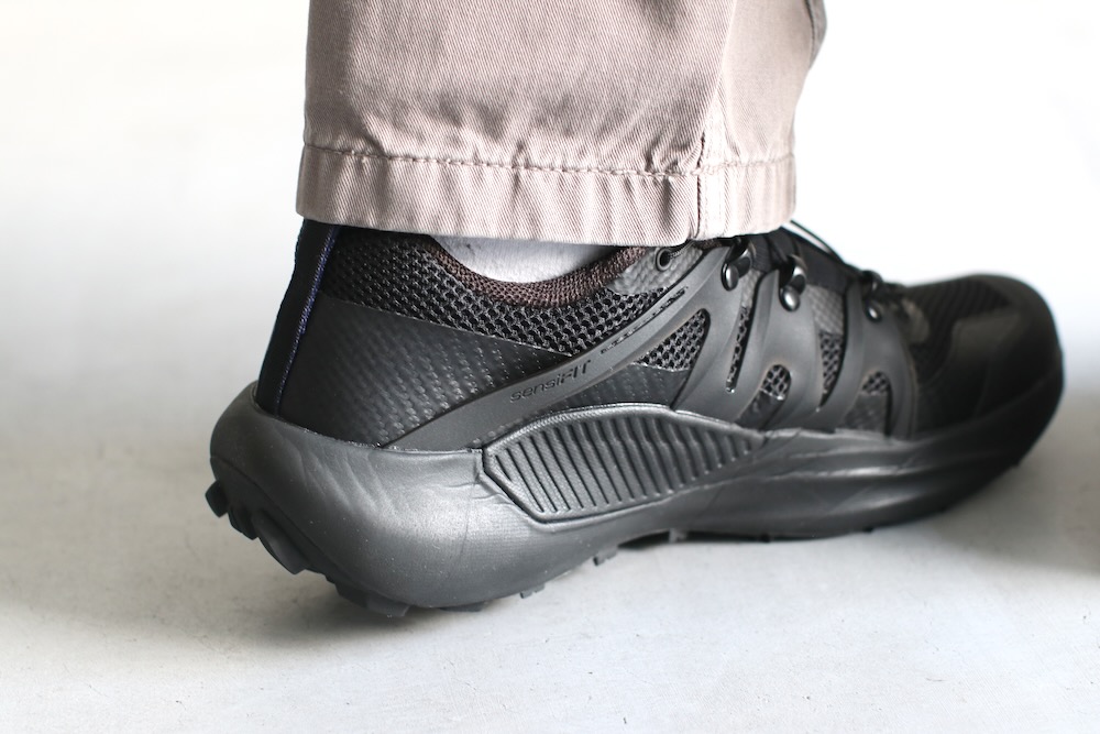 SALOMON ADVANCED(������� ���ɥХ󥹥�)"GENESIS ADVANCED Black / Black / Black"