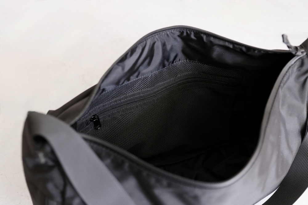 LC by LOWERCASE(��������������) "SHOULDER BAG -L(LC03)"