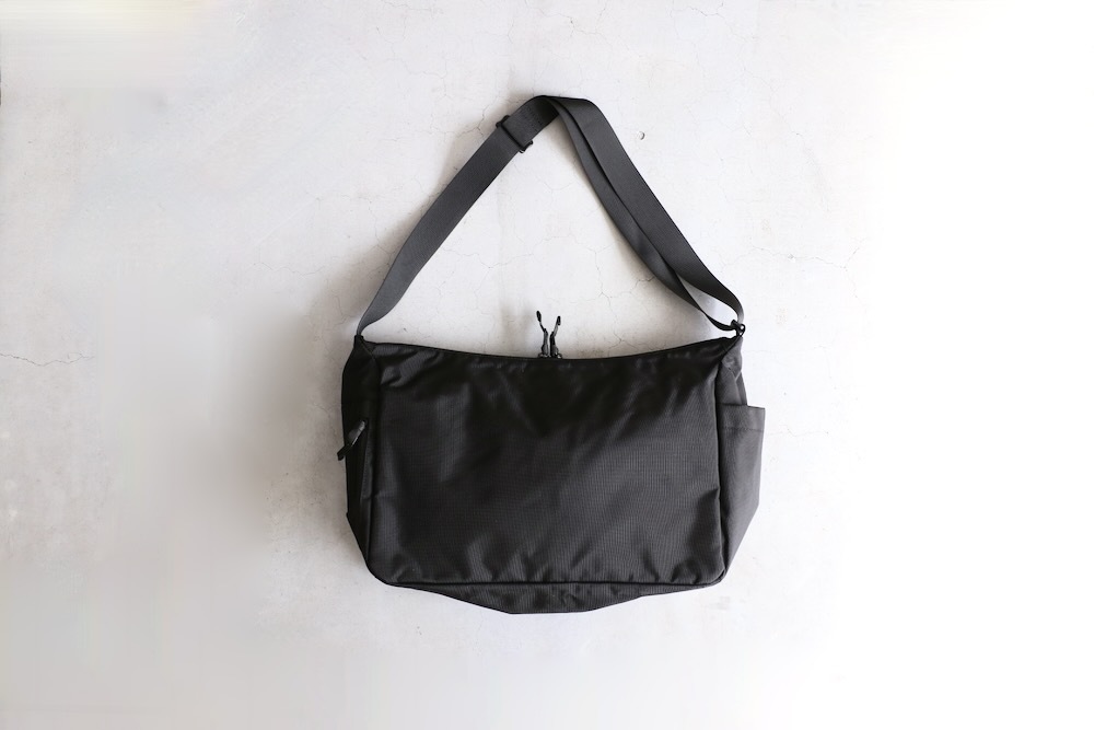 LC by LOWERCASE(��������������) "SHOULDER BAG -L(LC03)"